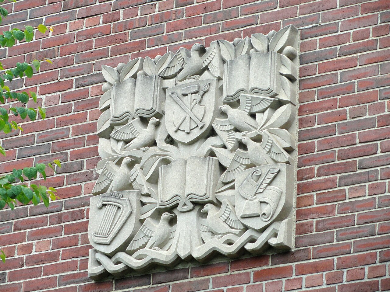 Emmanuel College campus