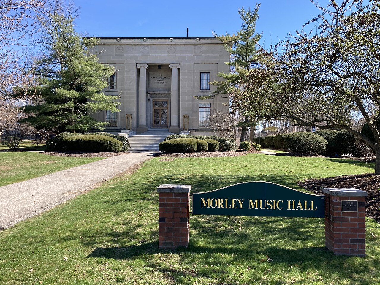 Lake Erie College campus
