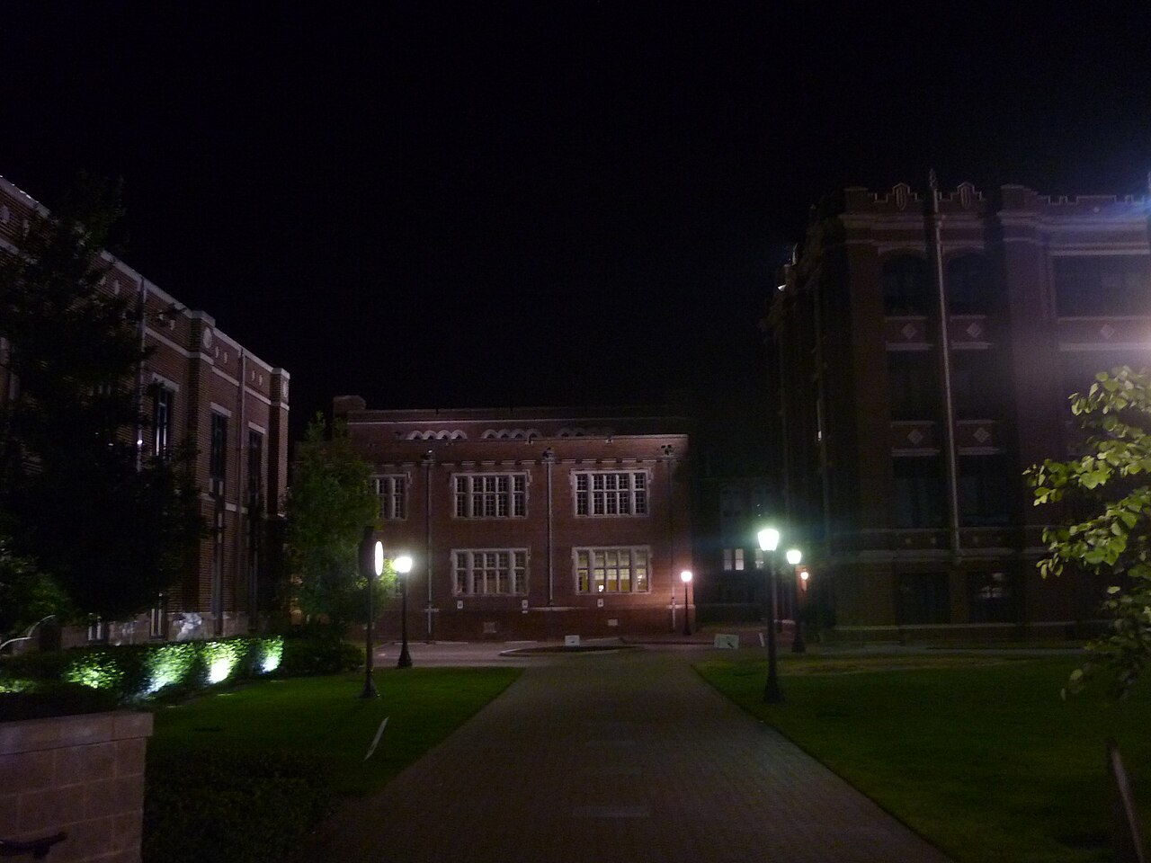 Loyola University New Orleans campus