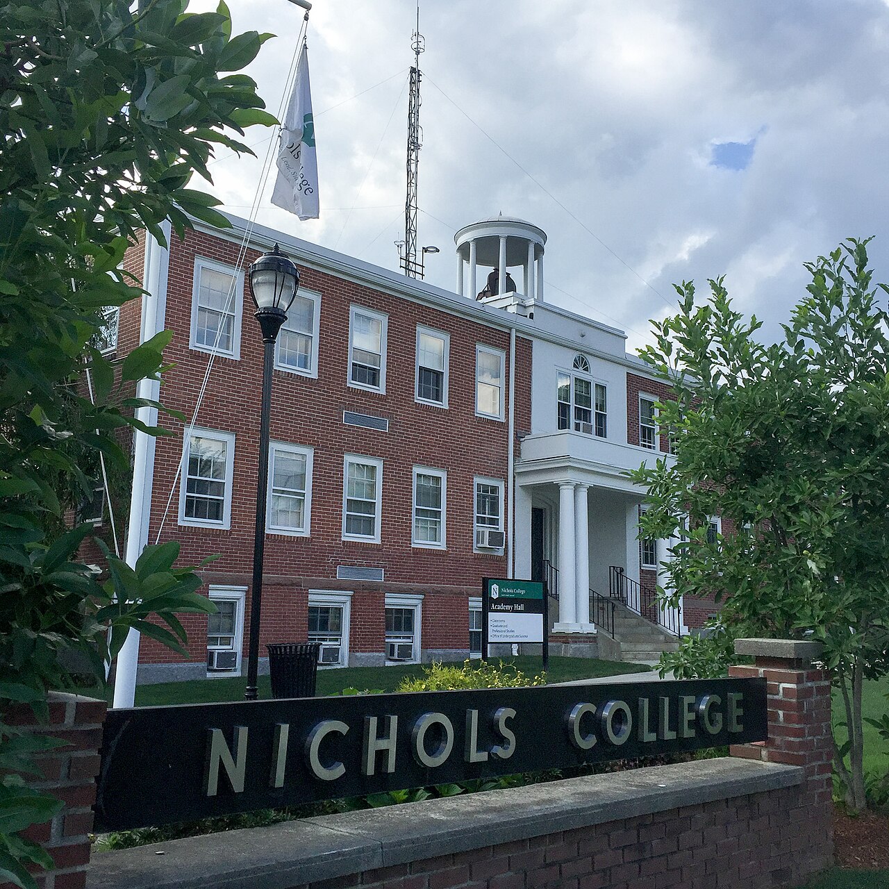 Nichols College campus