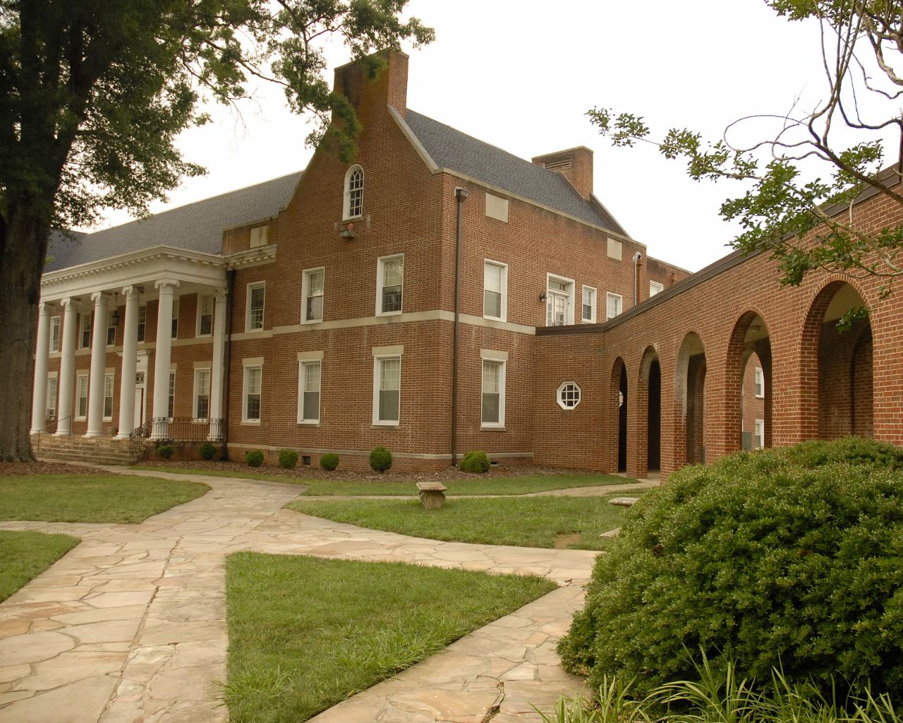 Pfeiffer University campus