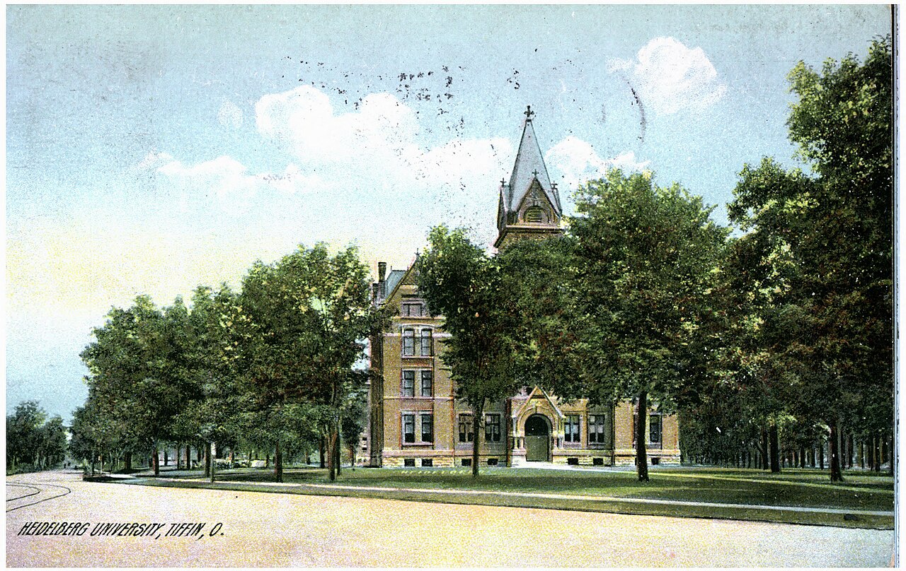 Tiffin University campus