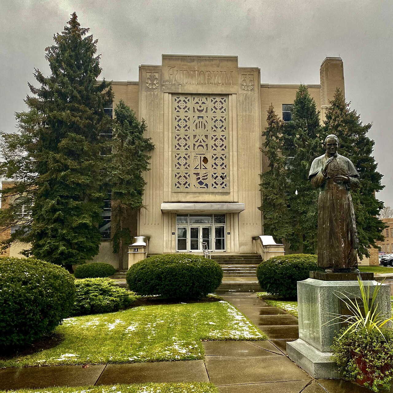 Villa Maria College campus