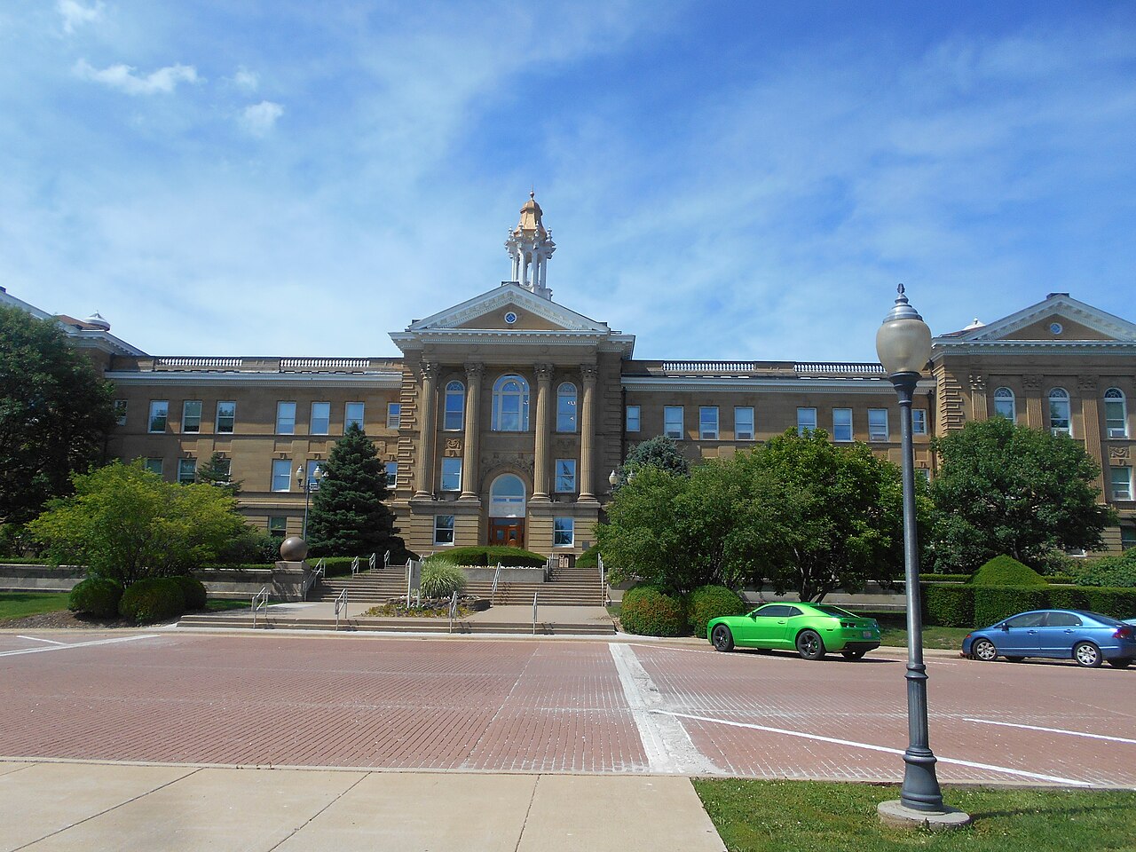 Western Illinois University campus